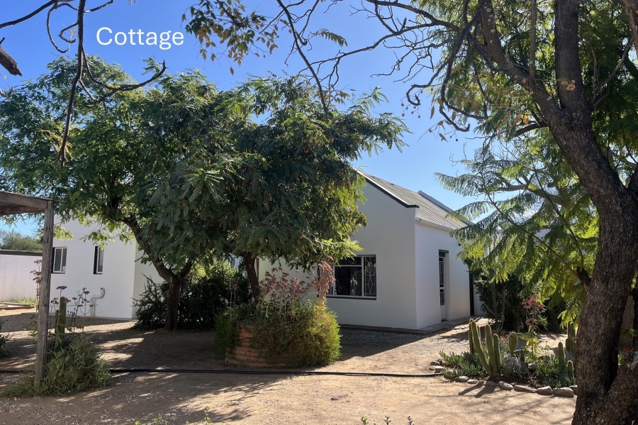 4 Bedroom Property for Sale in Steytlerville Eastern Cape